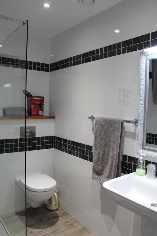 Hypnos Hotel Hesdin Bagian luar foto