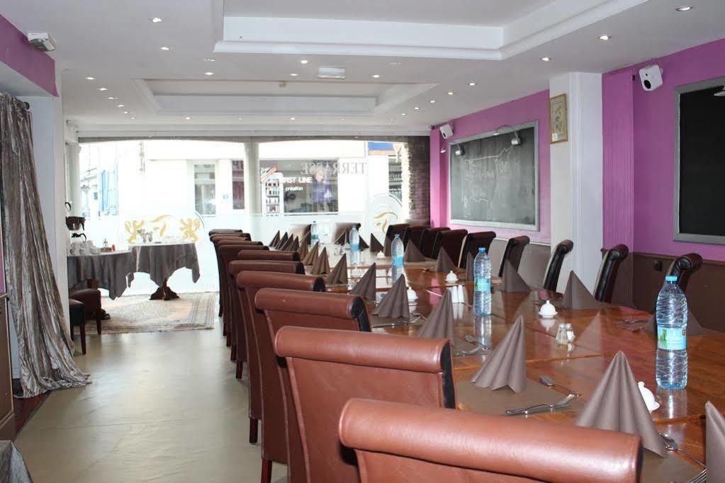 Hypnos Hotel Hesdin Bagian luar foto